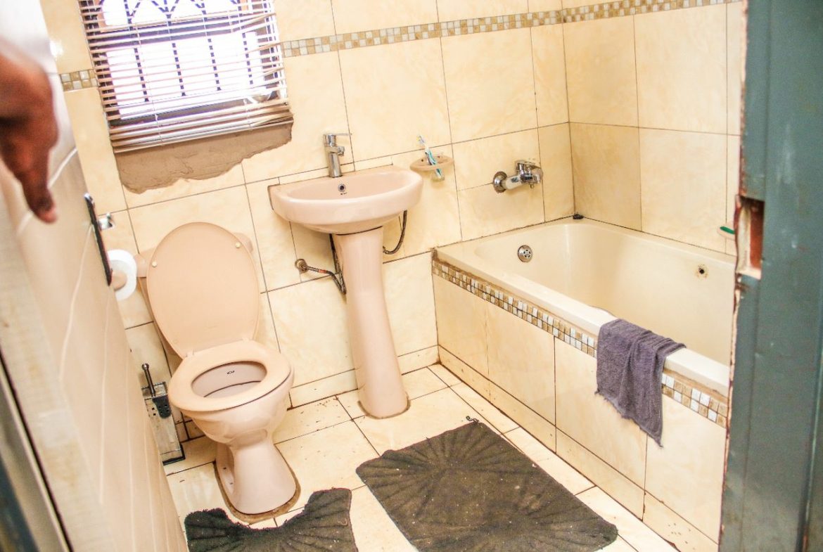 House For Sale – Lehae , Phase 3 , Lenasia , Lenasia Ext 3, Lenasia