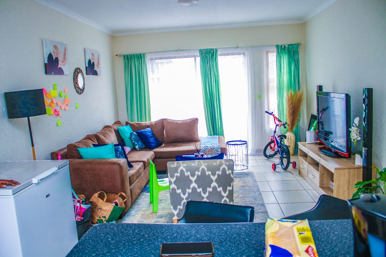 4a421624-1e24-478a-8107-00aae6d447df Boksburg: 2 Bedroom Apartment (4)