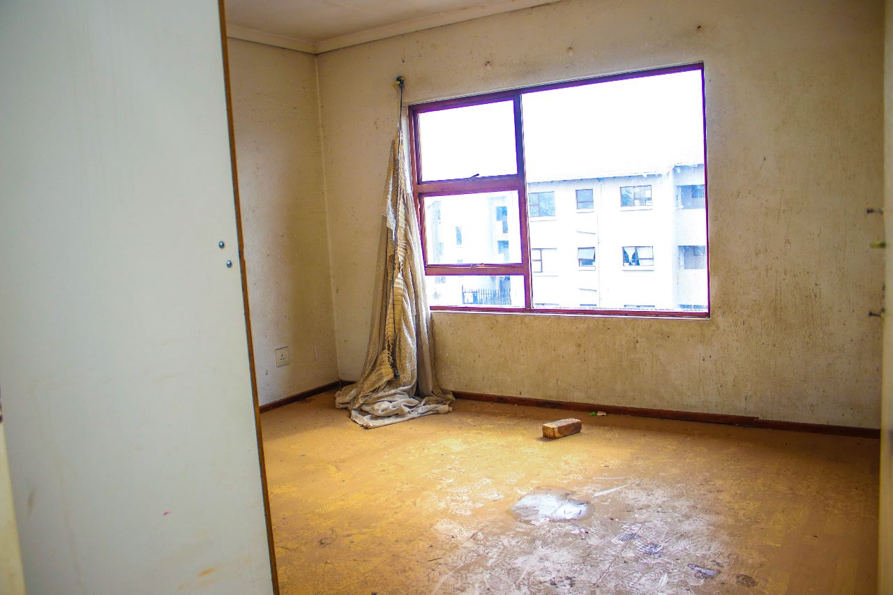 6fc308d1-4e19-4a12-9c0e-1871cededbf6 Boksburg 2 Bed Fixer Upper Apartment (3)