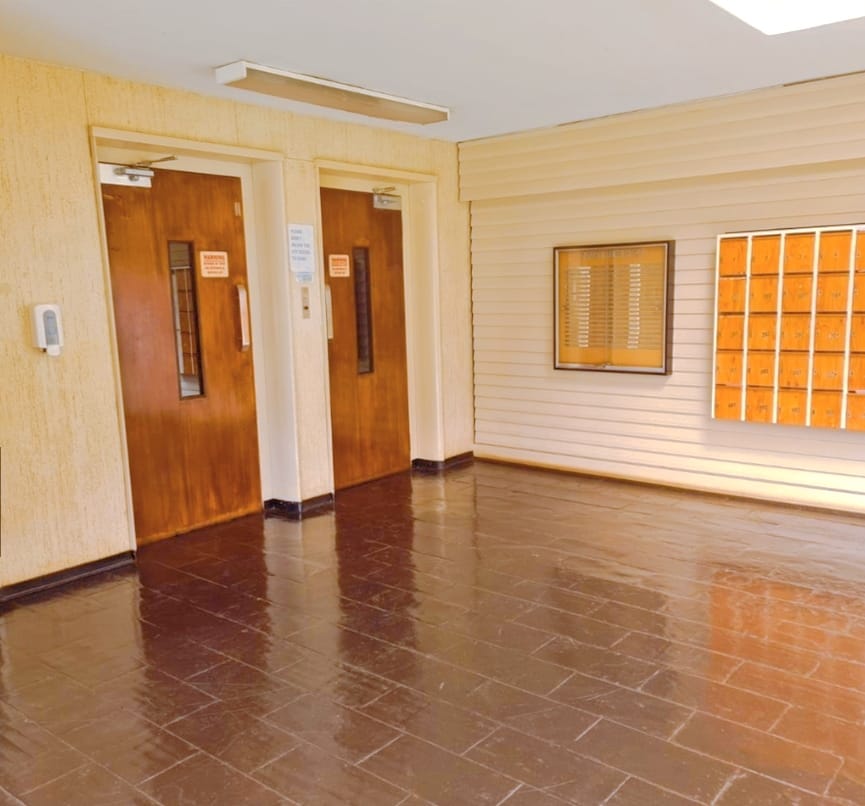 8 Flat/Apartment For Sale – 26 Sovereign Street , Bedfordview