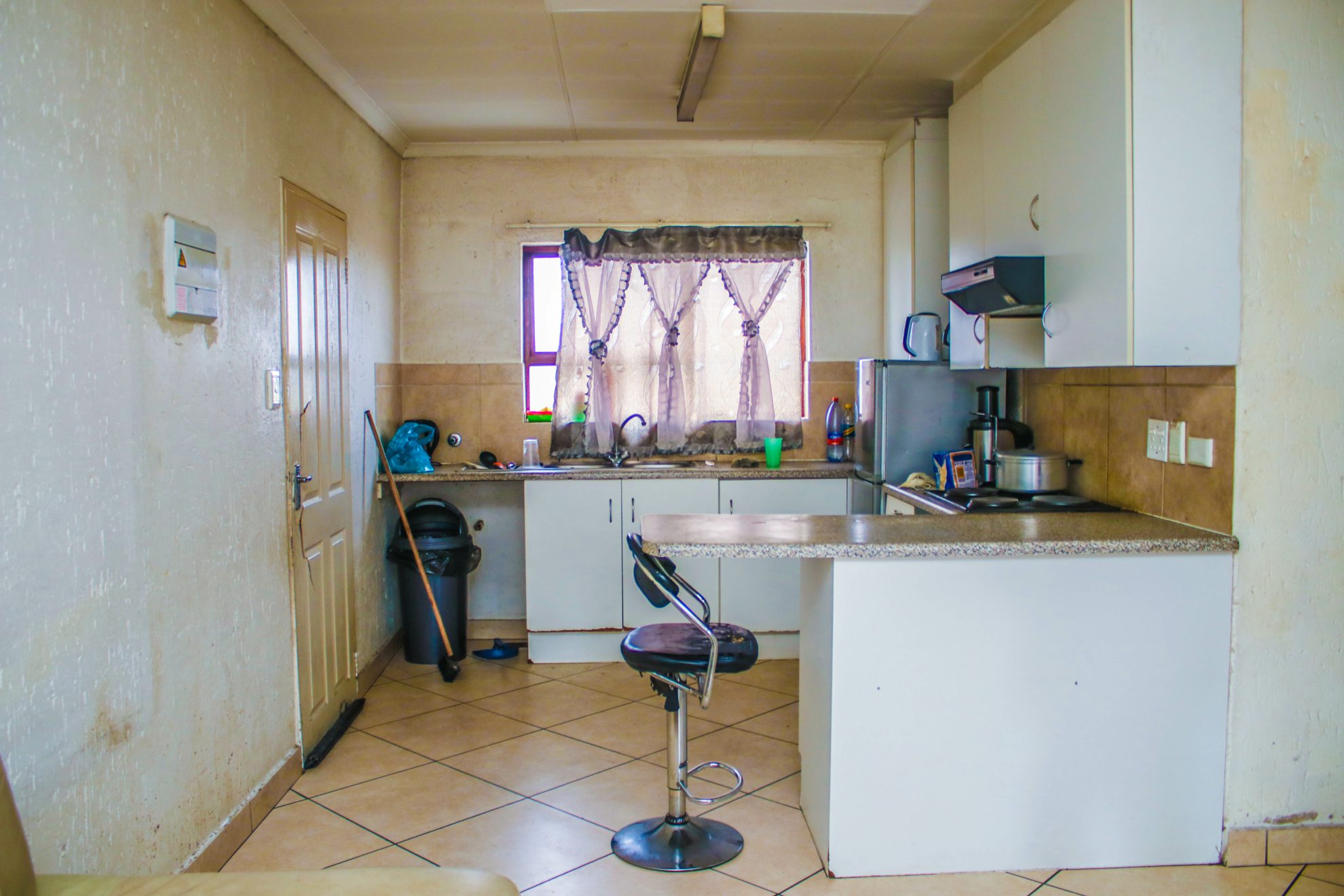 IMG_1639 Boksburg: 2 Bedroom 1 Full Bathroom Apartment (6)