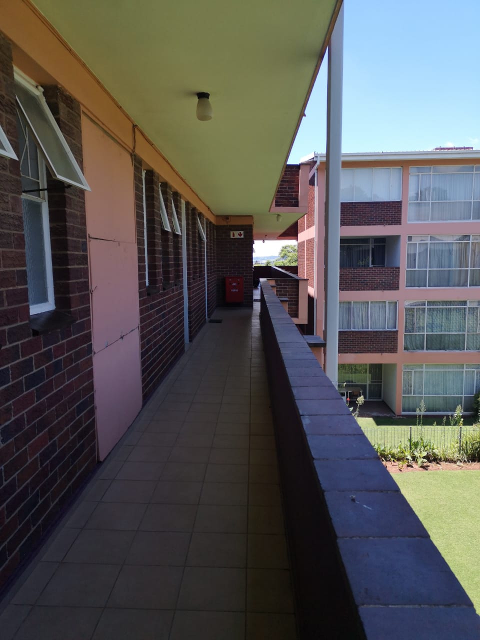 WhatsApp Image 2021-09-27 at 11.47.17 House For Sale – No 9, First Road, Kew , Kew