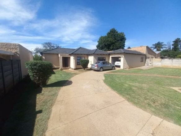 House For Sale – 37 Beech Road , Cresslawn