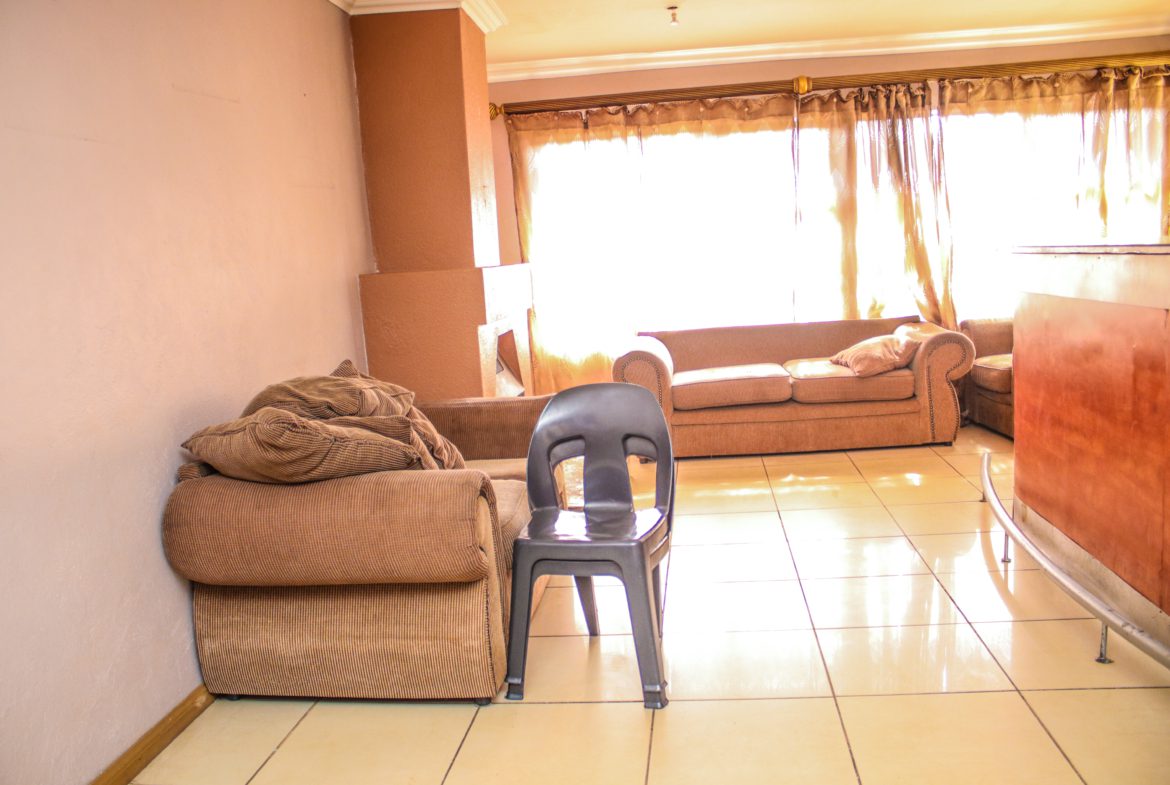 8 Bedroom House for Sale in Birchleigh, Kempton Park