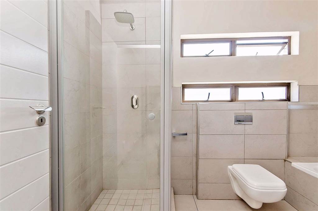 Modern and Beautifully Finished Duplex For Sale
