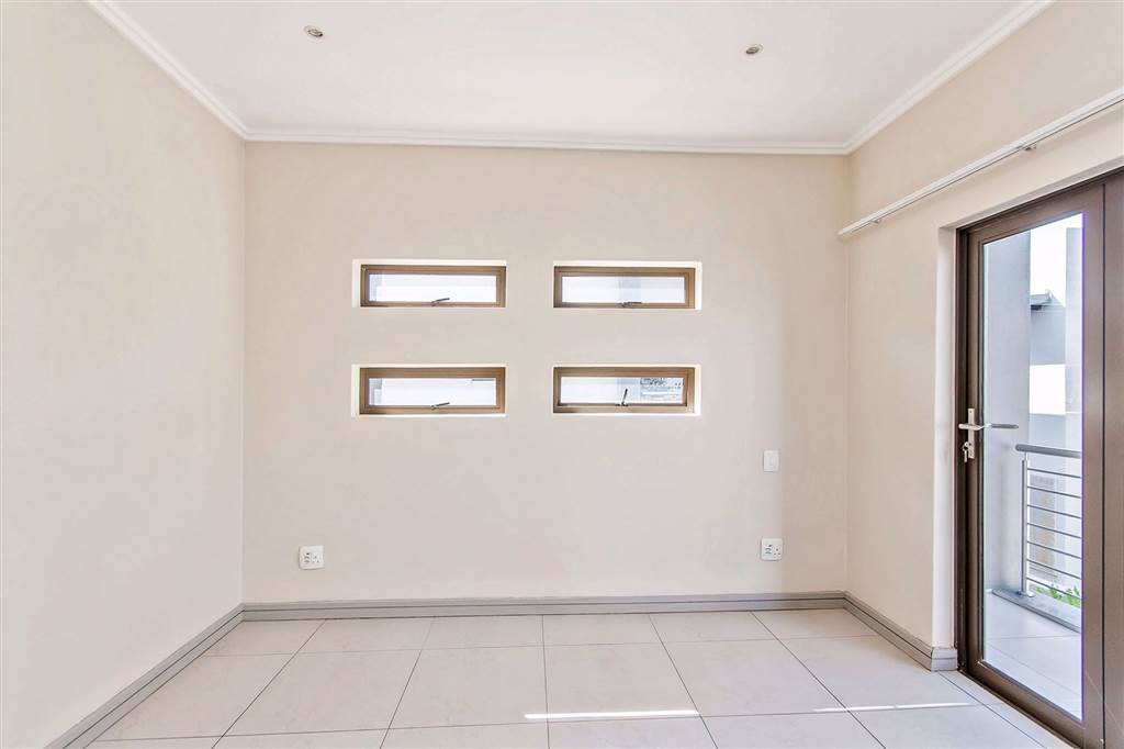 Modern and Beautifully Finished Duplex For Sale