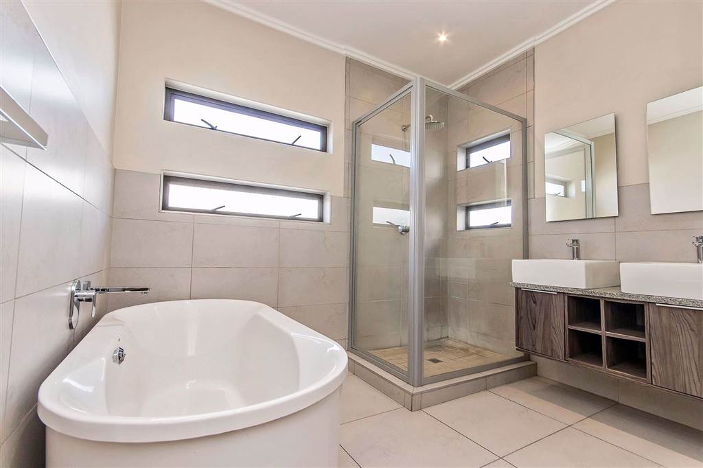 Modern and Beautifully Finished Duplex For Sale