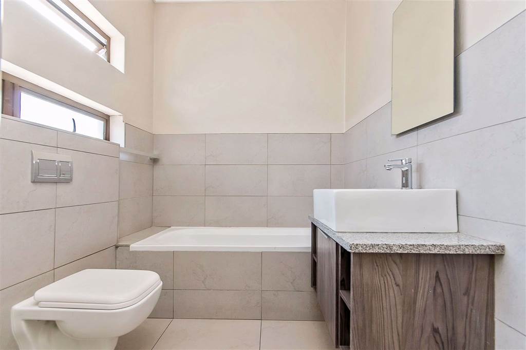Modern and Beautifully Finished Duplex For Sale