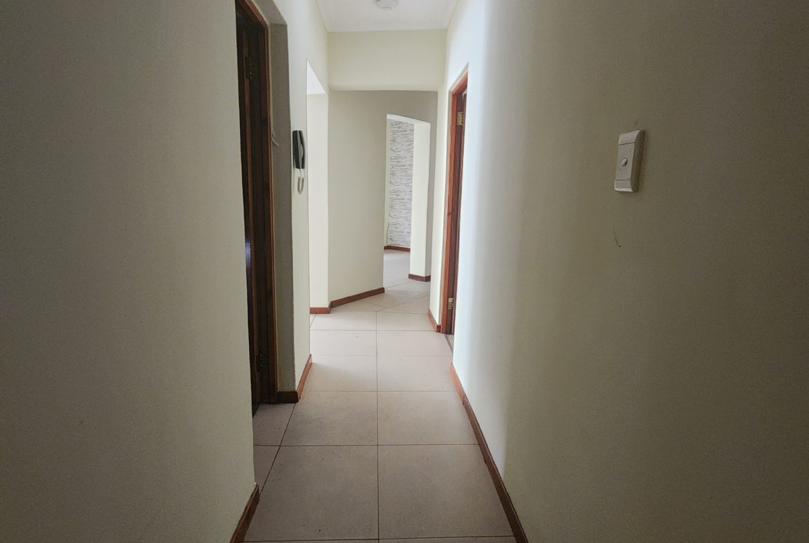 Spacious and Lovely family home on 2000 square metres