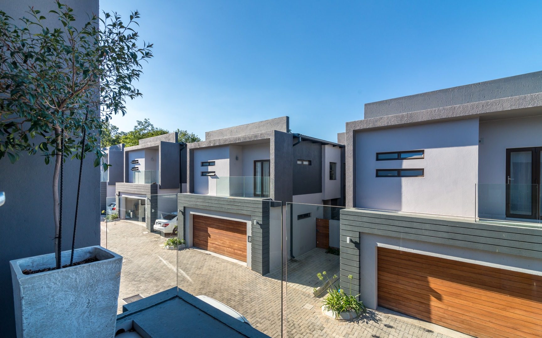 3 Modern and Beautifully Finished Duplex For Sale