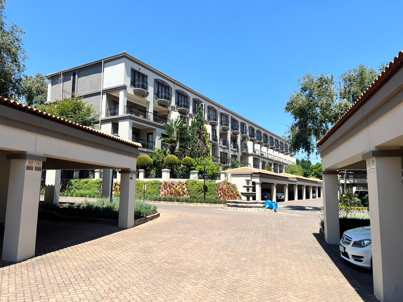 4 Beautifully Finished and Spacious Apartment For Rent