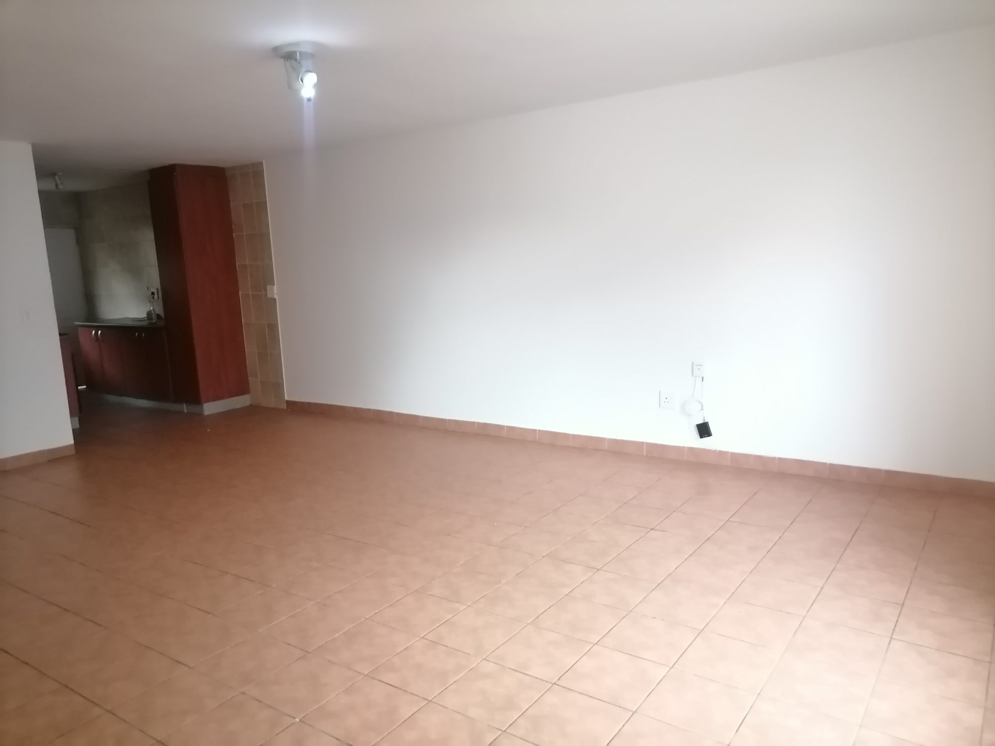 IMG_20240220_172502 Two bedroom two bathroom Unit! Ideal for single, couple or small family.