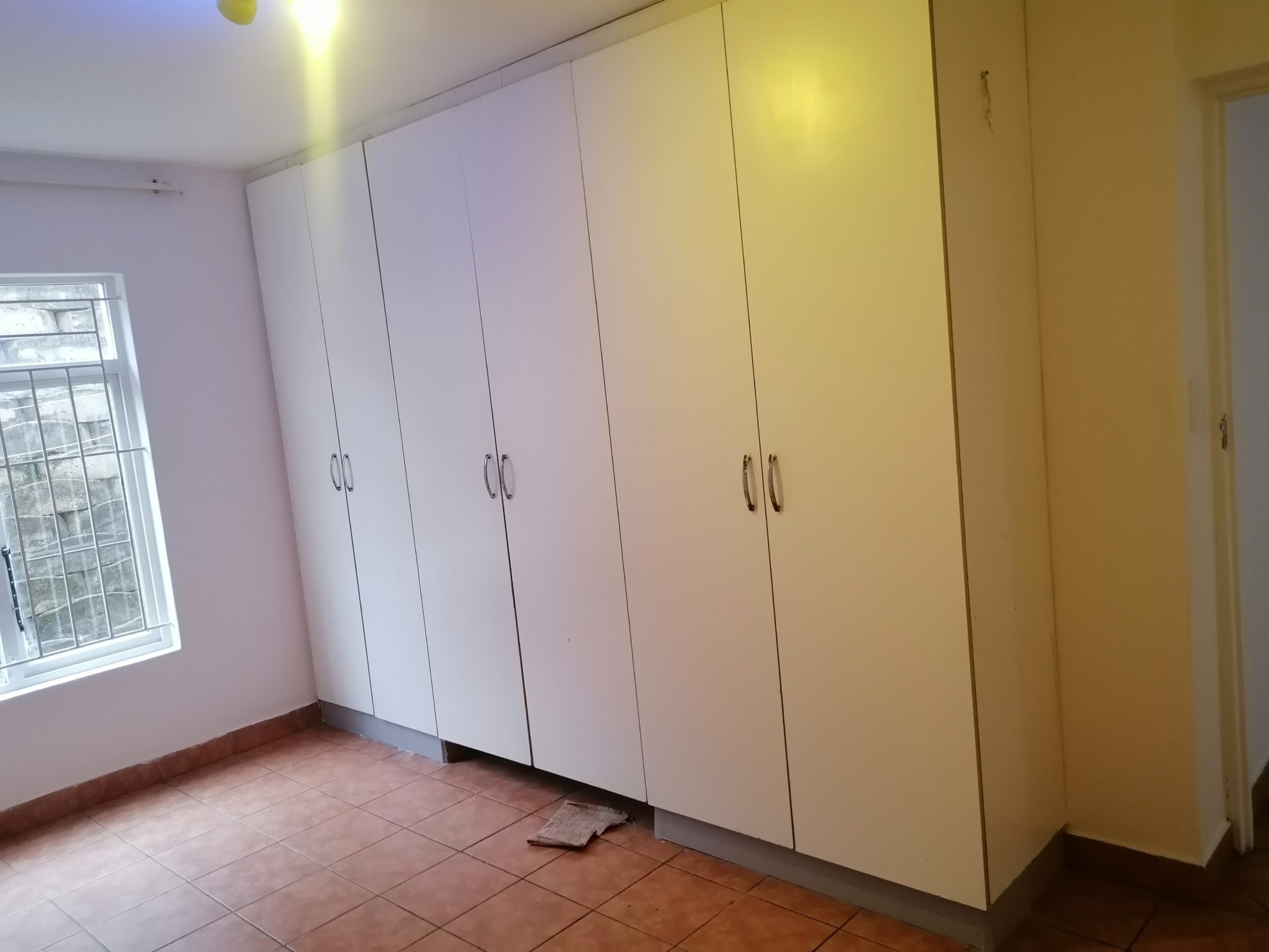 IMG_20240220_173521 Two bedroom two bathroom Unit! Ideal for single, couple or small family.