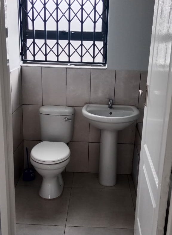 BEAUTIFUL 3 BEDROOM HOUSE AT KLIP SPRUIT ON THE MARKET!