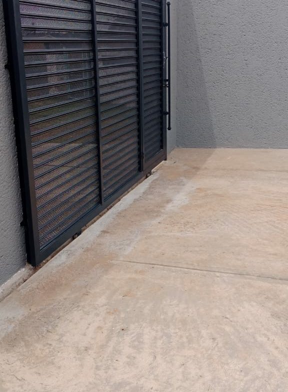 BEAUTIFUL 3 BEDROOM HOUSE AT KLIP SPRUIT ON THE MARKET!