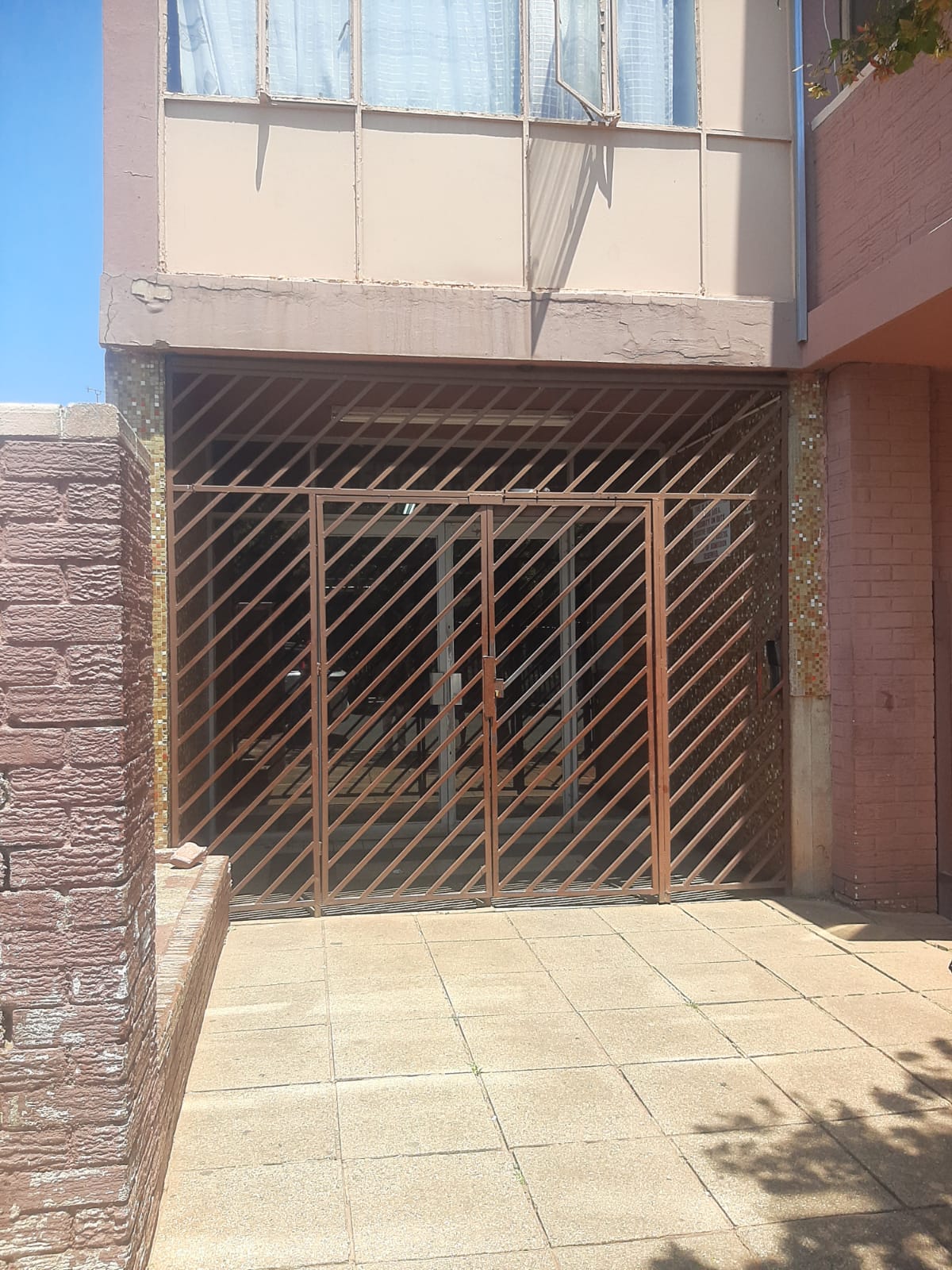 WhatsApp Image 2024-02-20 at 11.57.20 1 Bedroom 1bathroom flat on the market for your liking!