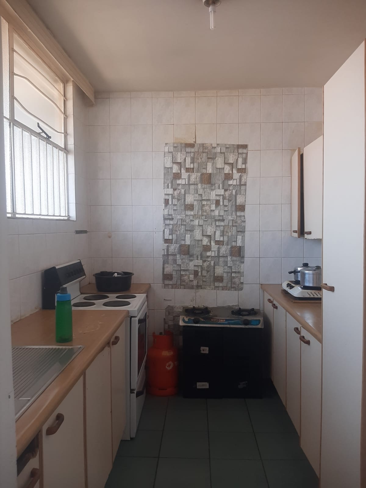 WhatsApp Image 2024-02-20 at 11.57.25 (1) 1 Bedroom 1bathroom flat on the market for your liking!