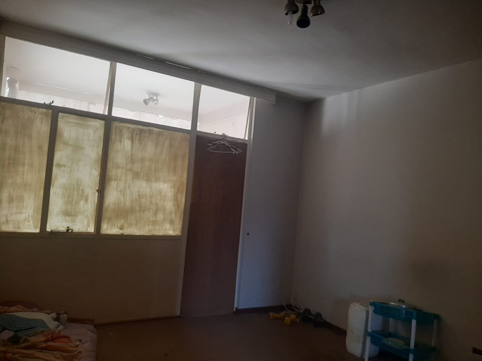 WhatsApp Image 2024-02-20 at 11.57.26 1 Bedroom 1bathroom flat on the market for your liking!