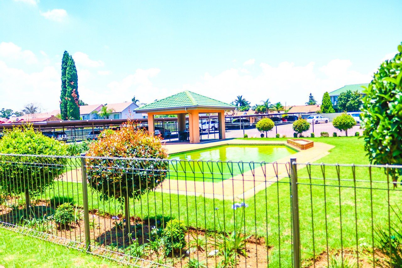 1 Beautiful 3 Bedroom 2 Bathroom Property In the Heart Of Glen Marais