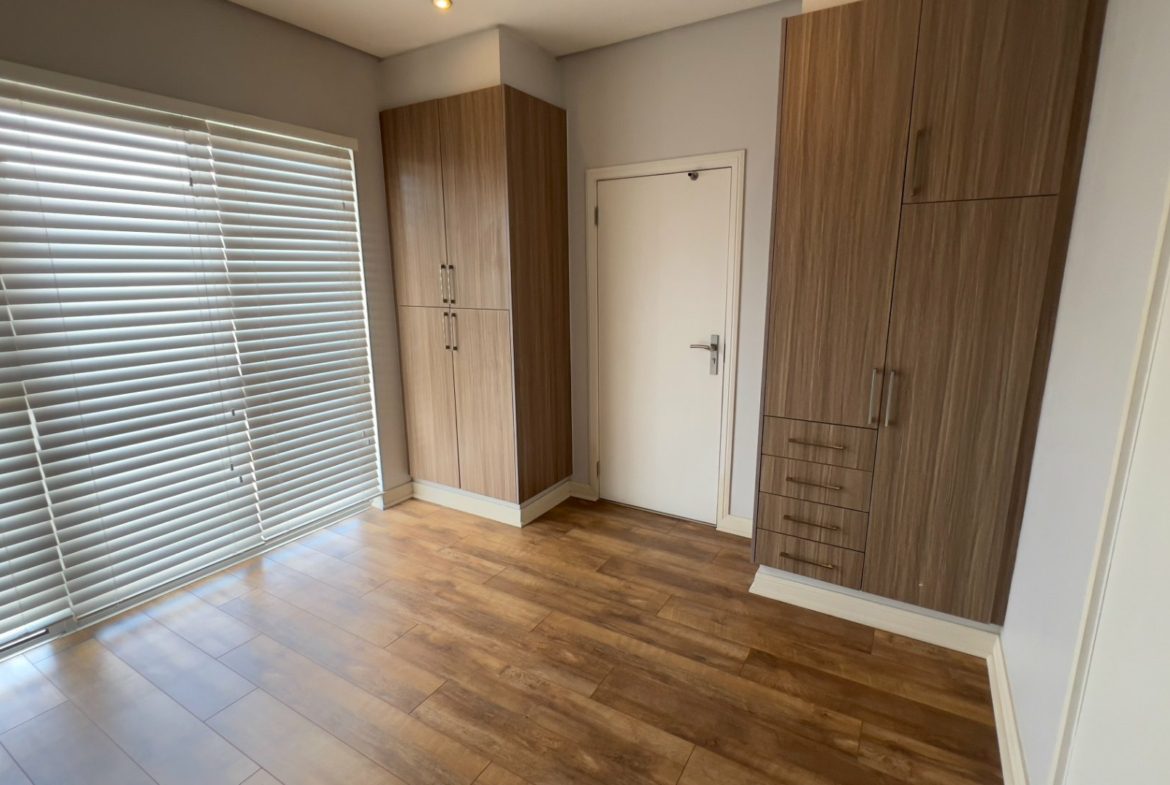 Modern and Beautifully Finished House For Sale
