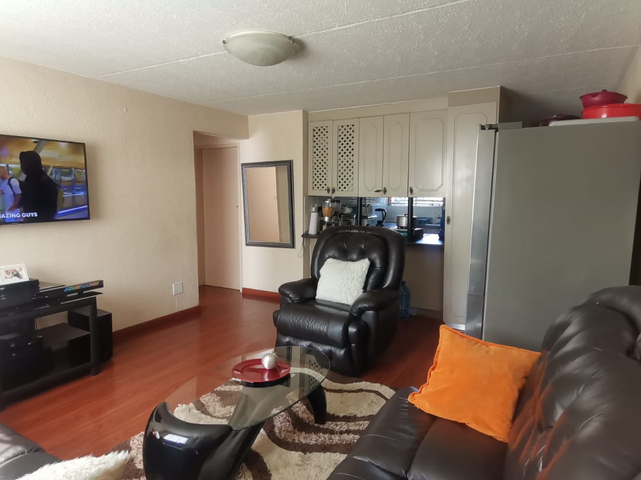 13 Beautiful 3 Bedroom 2 Bathroom Property In the Heart Of Glen Marais