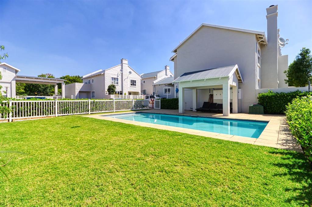 Exclusive And Beautifully Finished Simplex House for Sale In Petervale.