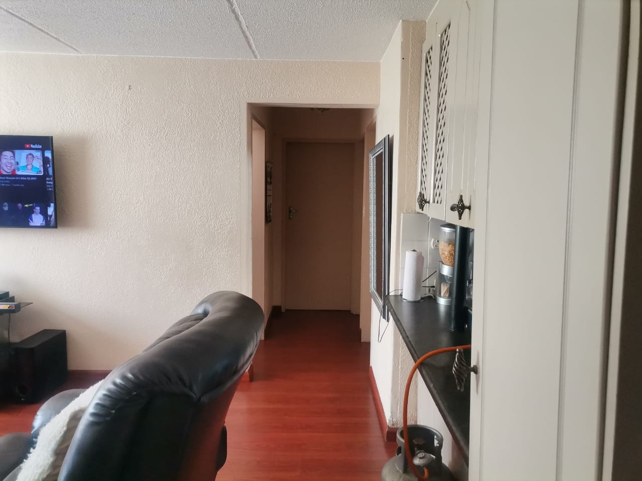 16 Beautiful 3 Bedroom 2 Bathroom Property In the Heart Of Glen Marais