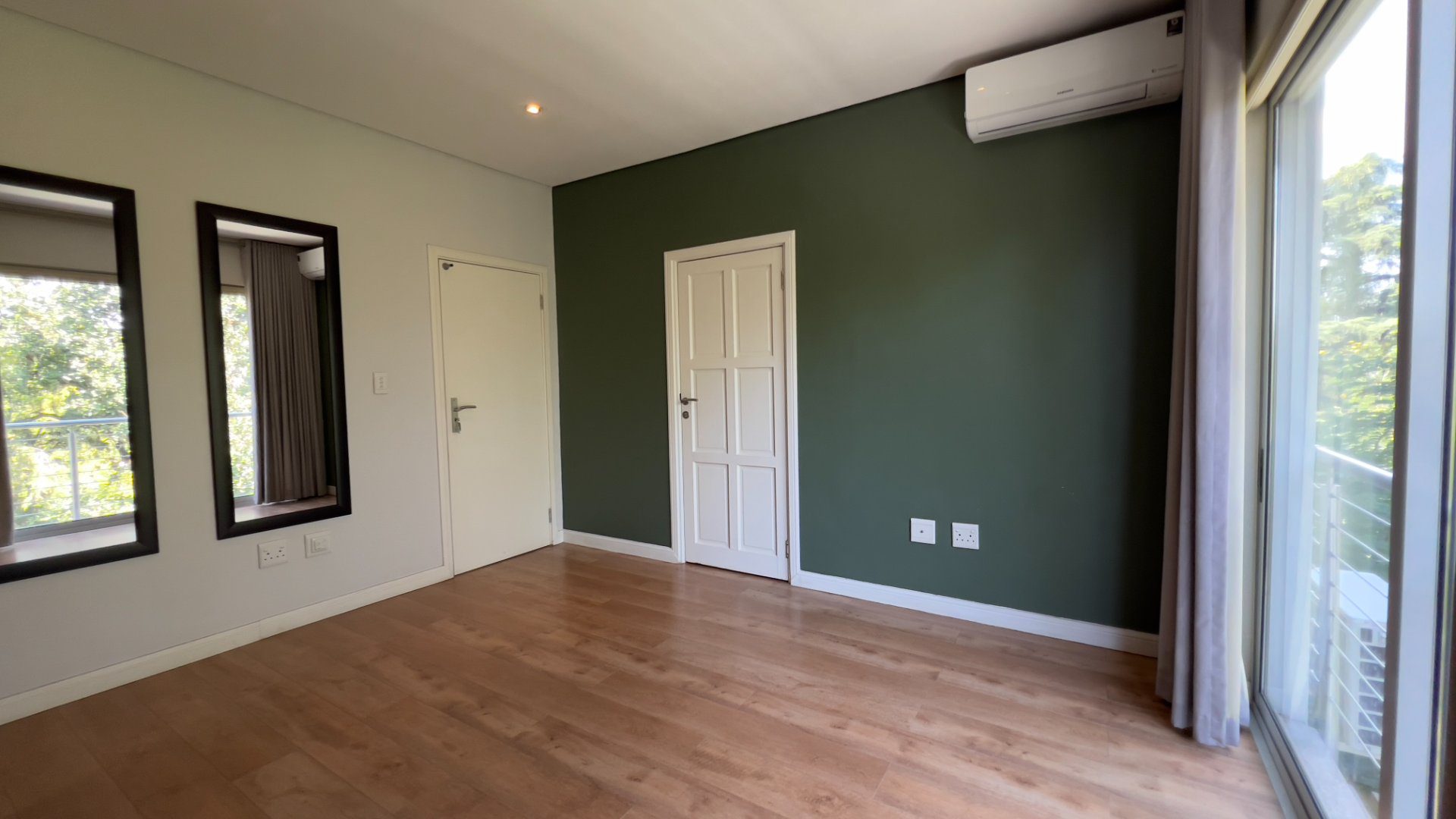 18 Modern and Beautifully Finished House For Sale