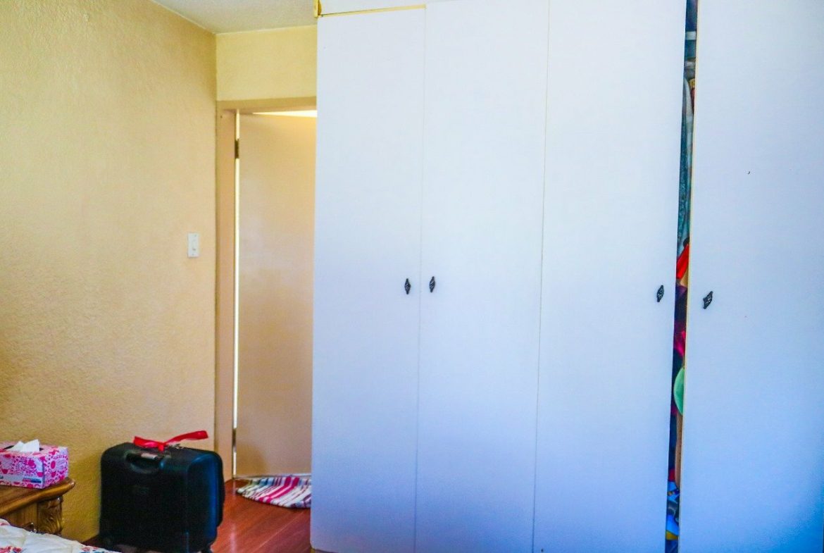 Beautiful 3 Bedroom 2 Bathroom Property In the Heart Of Glen Marais