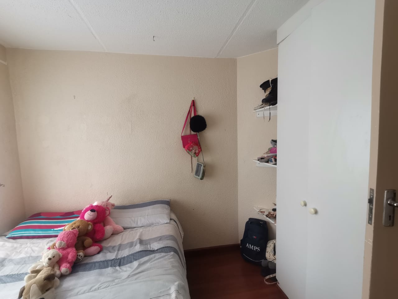 19 Beautiful 3 Bedroom 2 Bathroom Property In the Heart Of Glen Marais