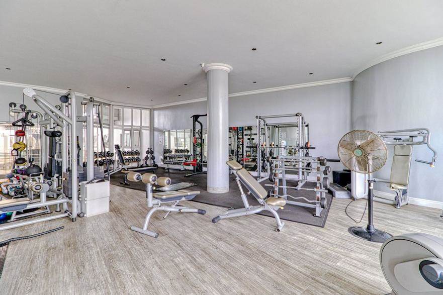 Beautifully Finished Modern renovated 2 Bedroom Apartment For Sale