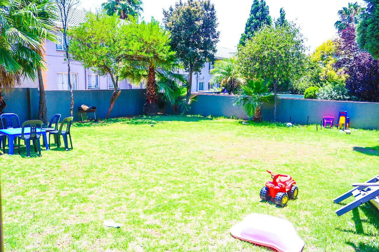 5 Beautiful 3 Bedroom 2 Bathroom Property In the Heart Of Glen Marais