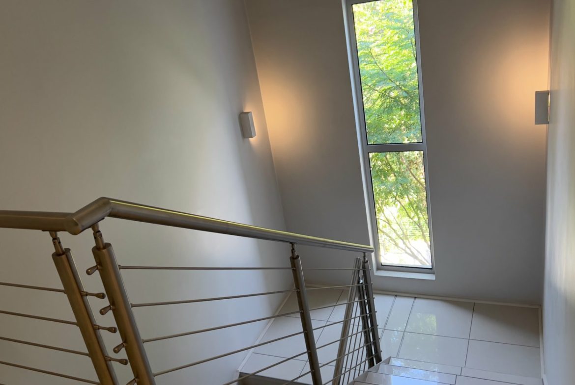 Modern and Beautifully Finished House For Sale