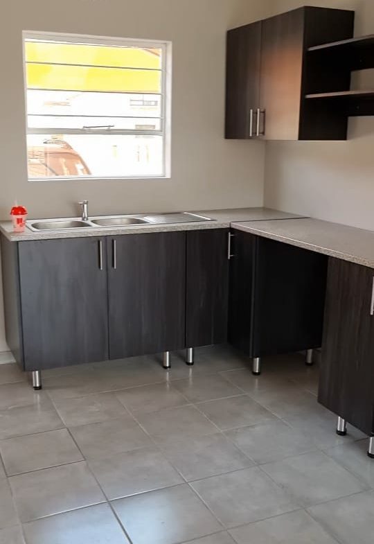 Beautiful two bedroom one bedroom @ Crystal park !