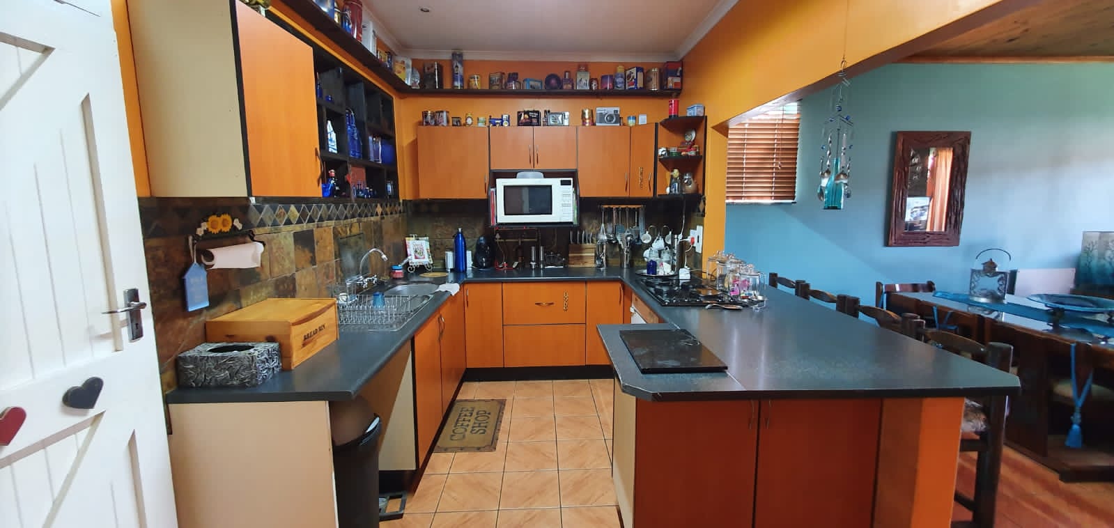 WhatsApp Image 2024-03-27 at 1.15.39 PM (3) Welcome to this comfortable house for your living