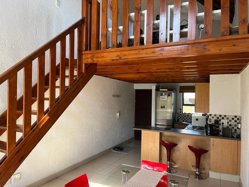 Charming 2 Bedroom 1 bathroom in Pineslopes