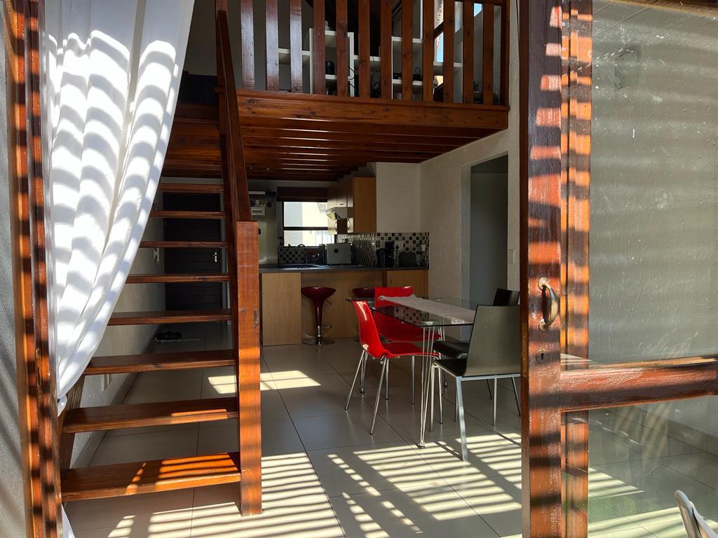 Charming 2 Bedroom 1 bathroom in Pineslopes