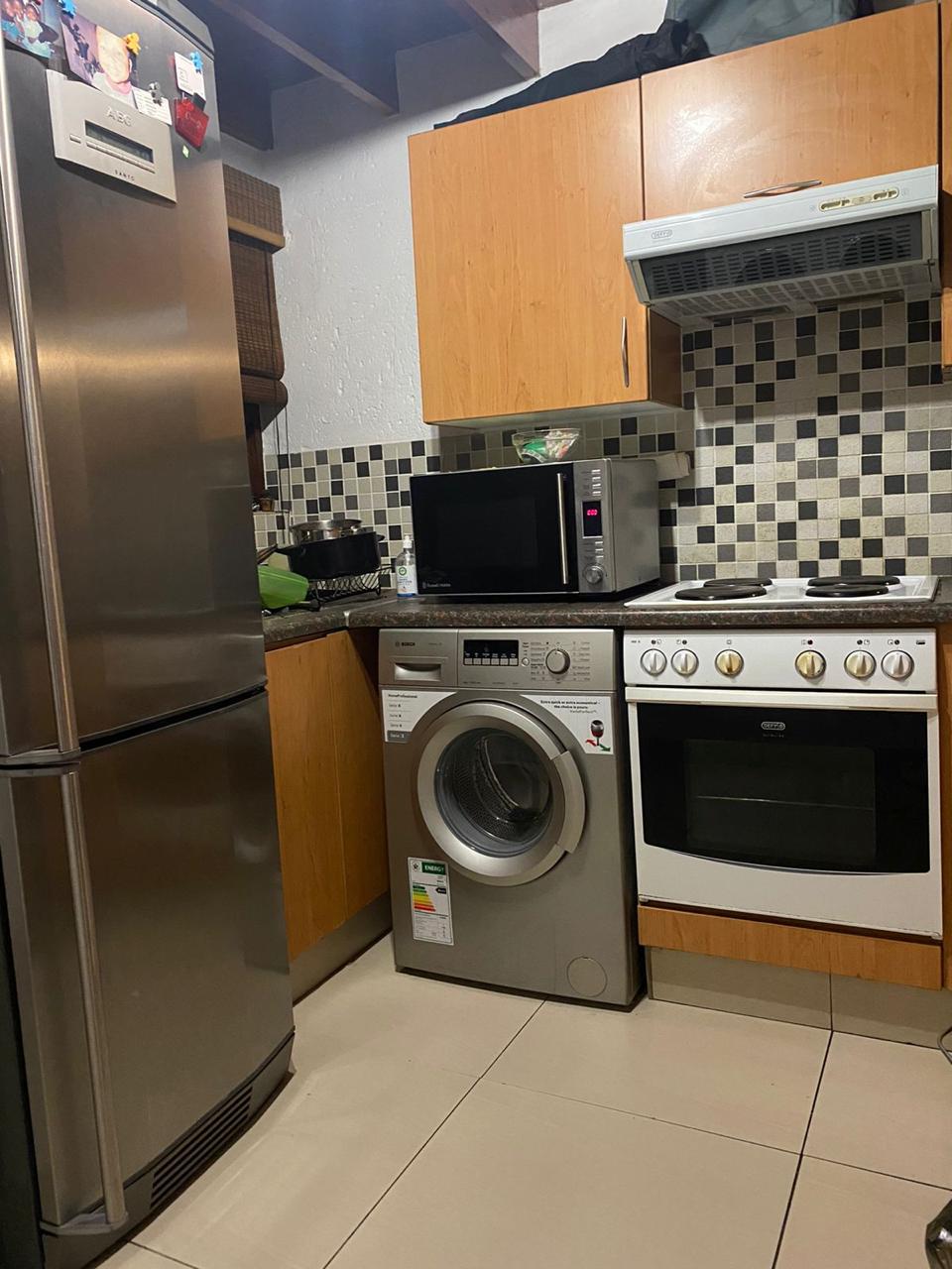 4 Charming 2 Bedroom 1 bathroom in Pineslopes