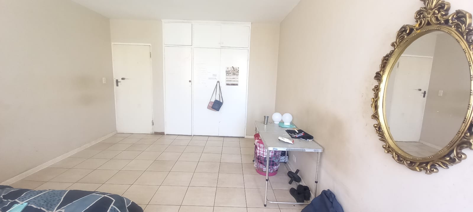 WhatsApp Image 2024-05-02 at 16.16.27_9d24e4ee BEAUTIFUL APARTMENT IN KEMPTON PARK FOR SALE