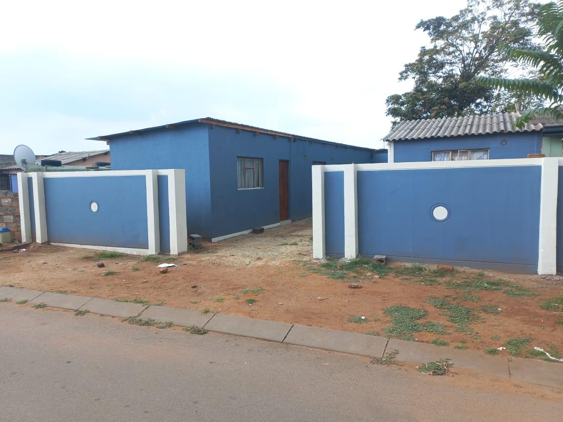 WhatsApp Image 2024-05-09 at 15.25.12 7-BEDROOM HOUSE FOR INVESTMENT