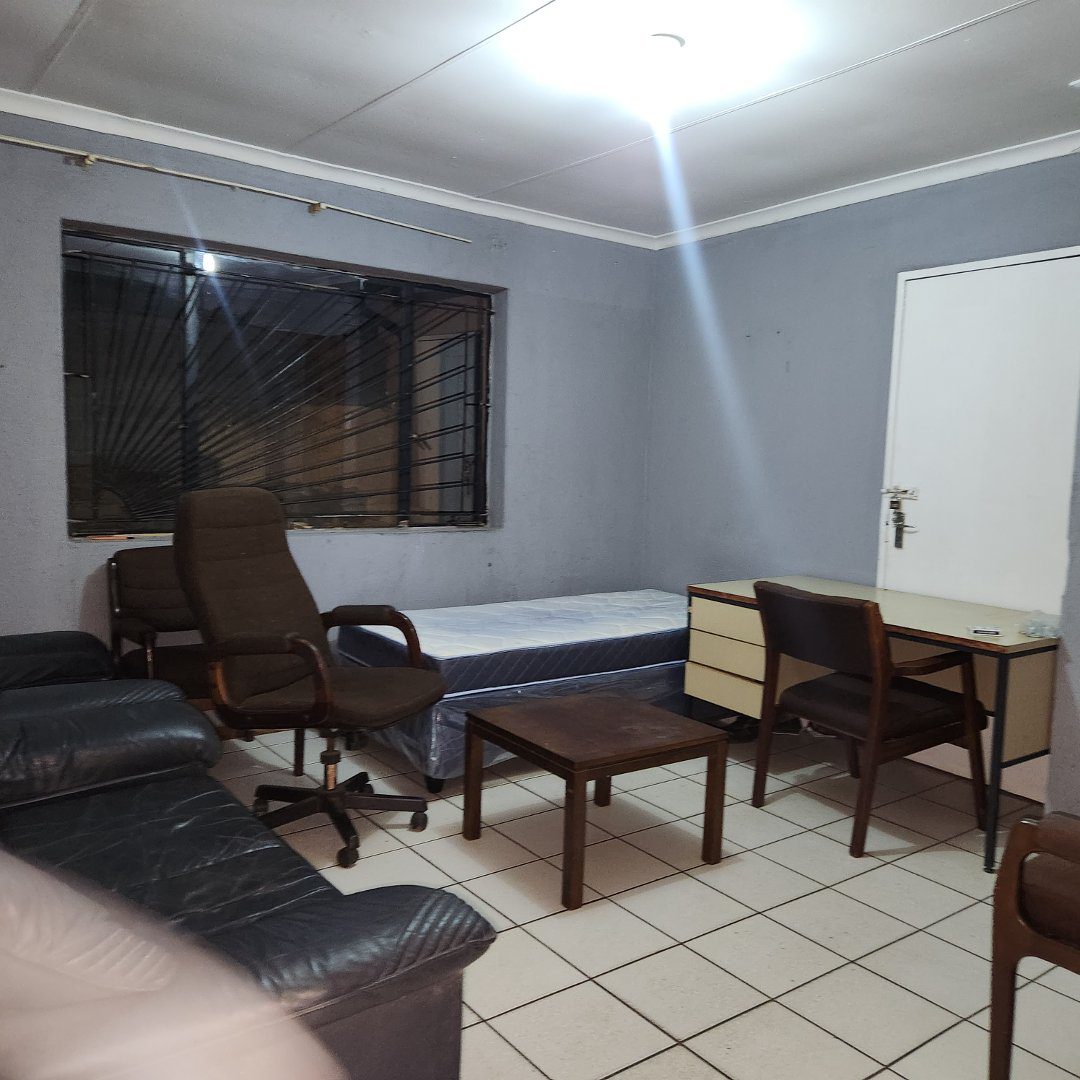 11 3 Bedroom 1 Bathroom House to Rent Clayville Ext 21