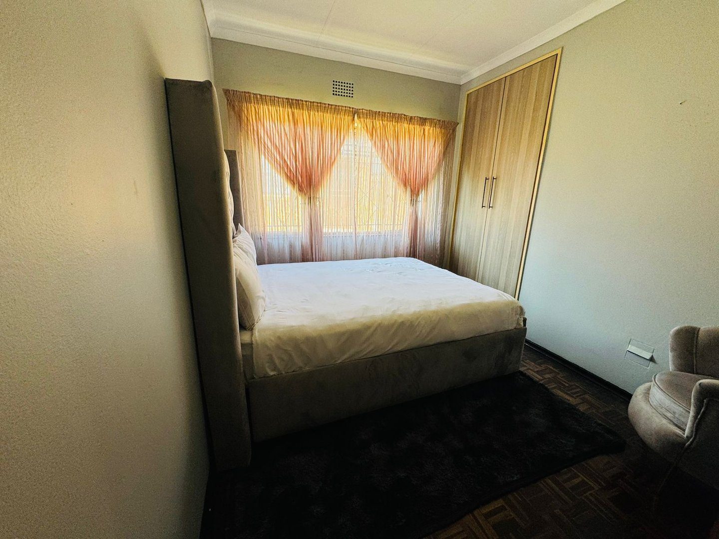 12 3 Bedroom 2 Bathroom House to Rent Esther Park