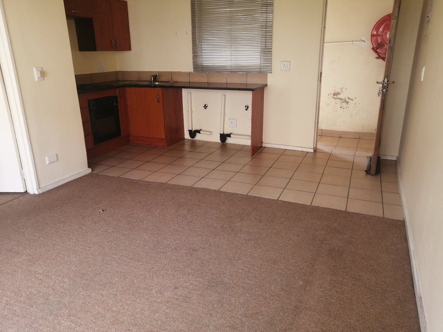 1 Bedroom Ground floor Townhouse For Sale