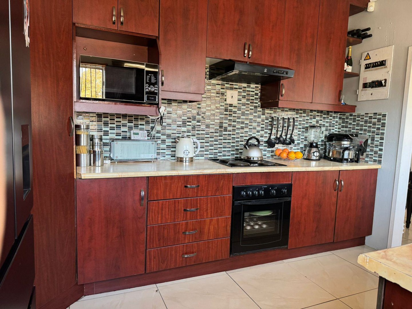 5 3 Bedroom 2 Bathroom House to Rent Esther Park