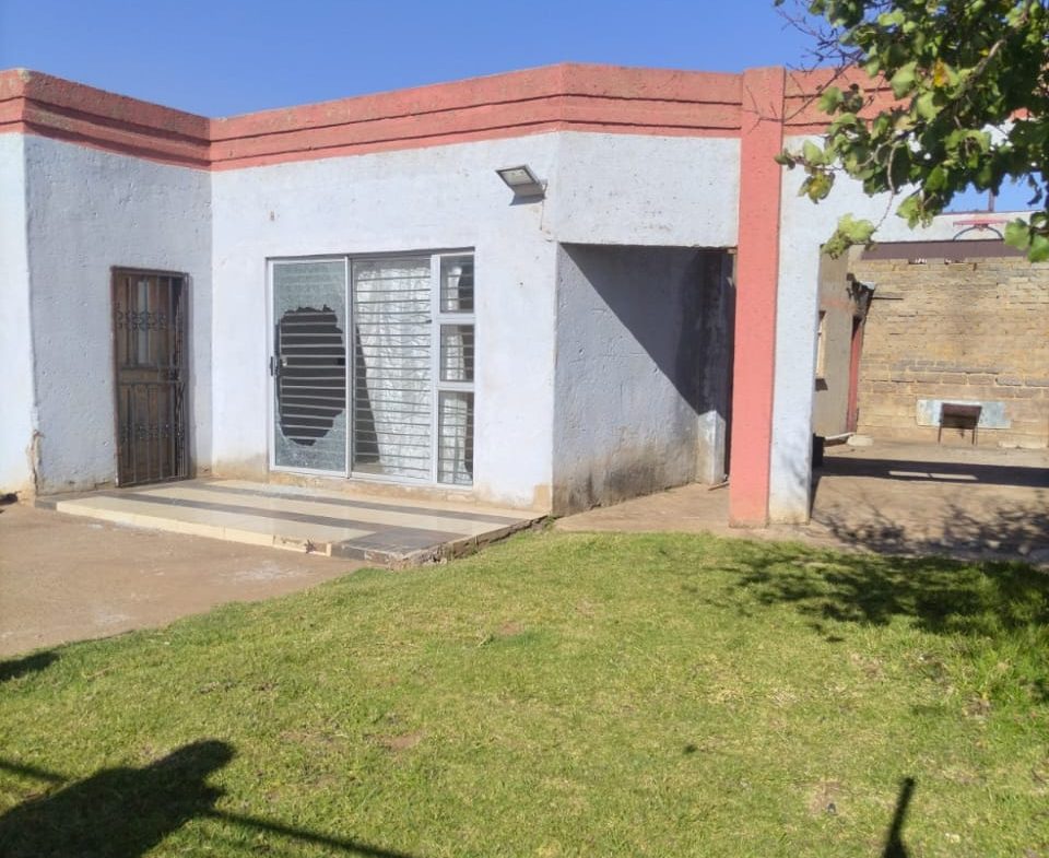 3 Bedroom For Sale At Drieziek Ext 4