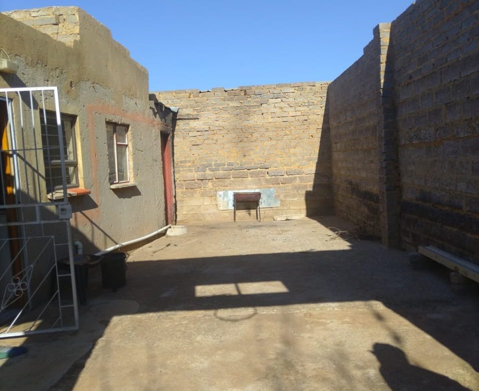 3 Bedroom For Sale At Drieziek Ext 4