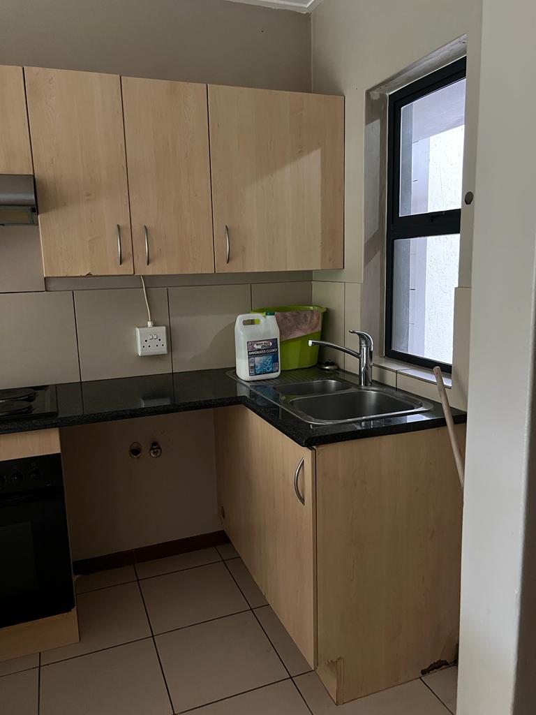 Charming 1-Bedroom Ground Unit in Jackal Creek Golf Estate