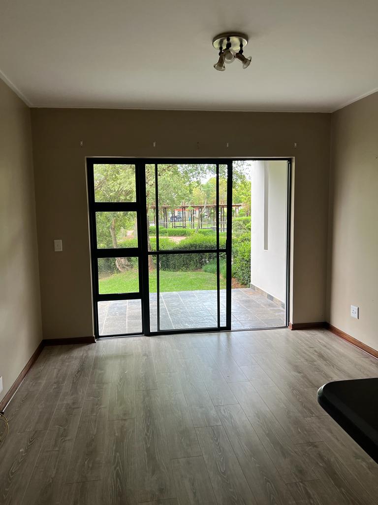 Charming 1-Bedroom Ground Unit in Jackal Creek Golf Estate