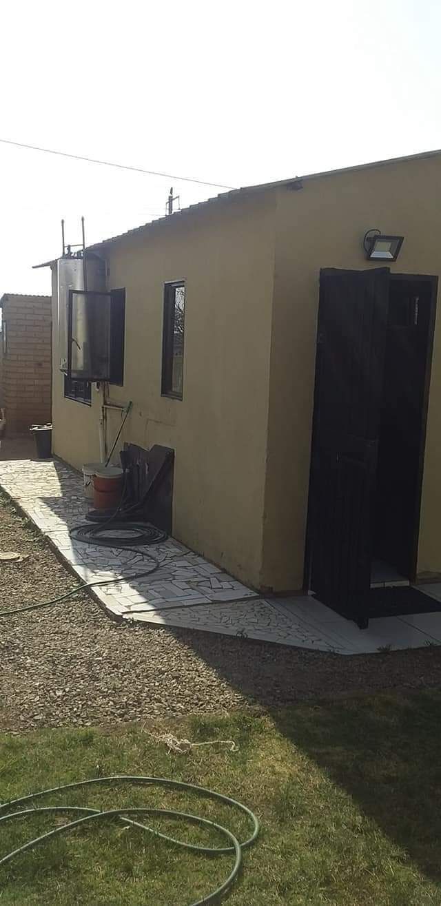 IMG-20240711-WA0005 “Charming Family Home in Beautiful Moleleki for sale