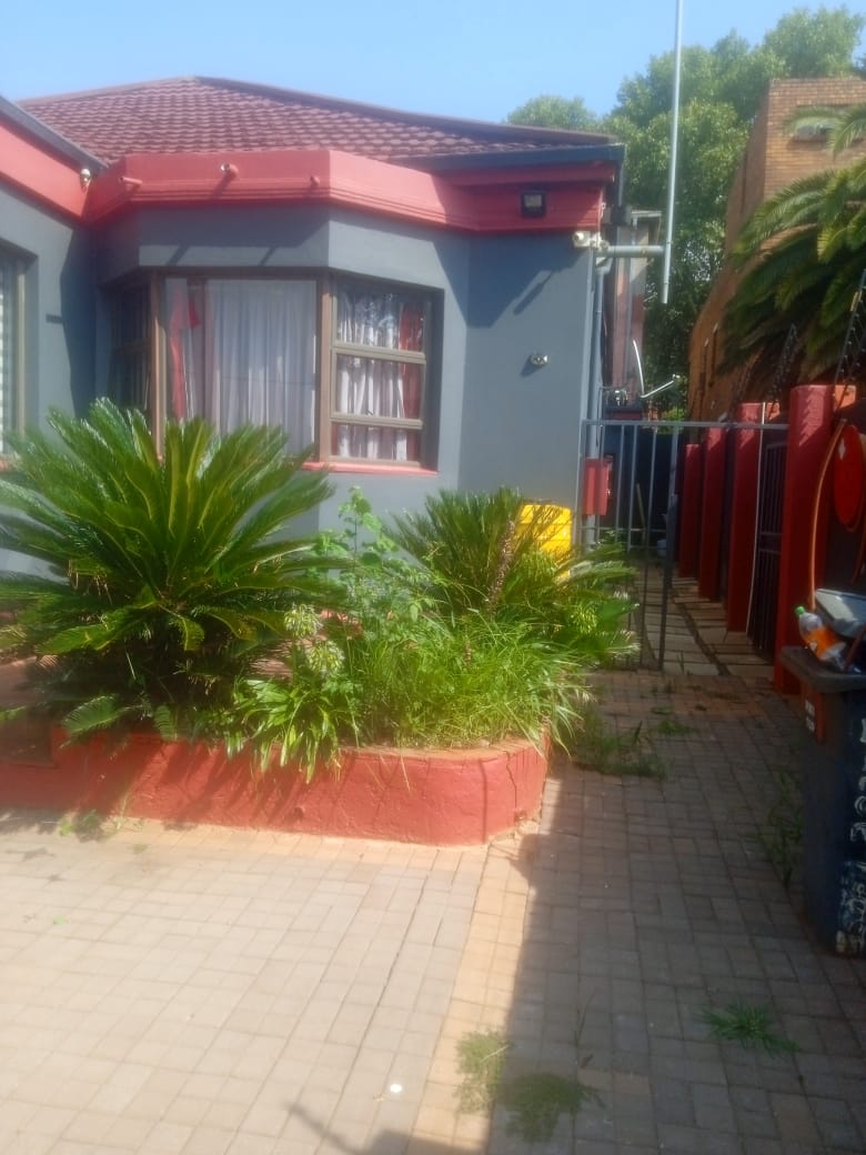 Student Accommodations for sale with NSFAS Accredited.